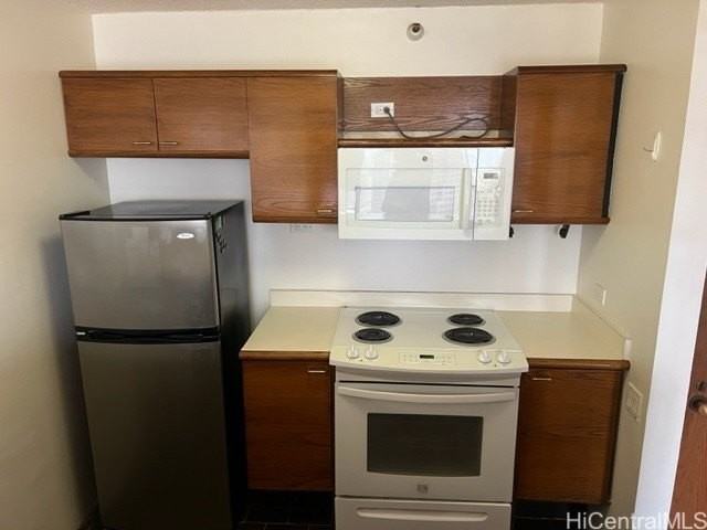 60 North Beretania Street #3508 - Photo 2 of 15