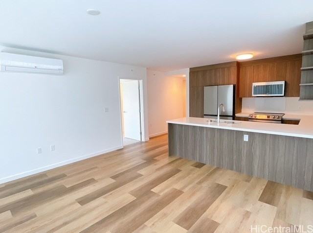 1515 Liona Street #2112 - Photo 6 of 24