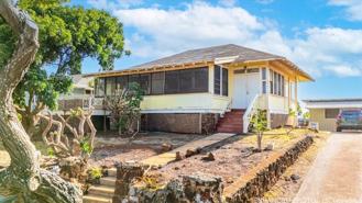 912 Ocean View Dr - Photo 1 of 1