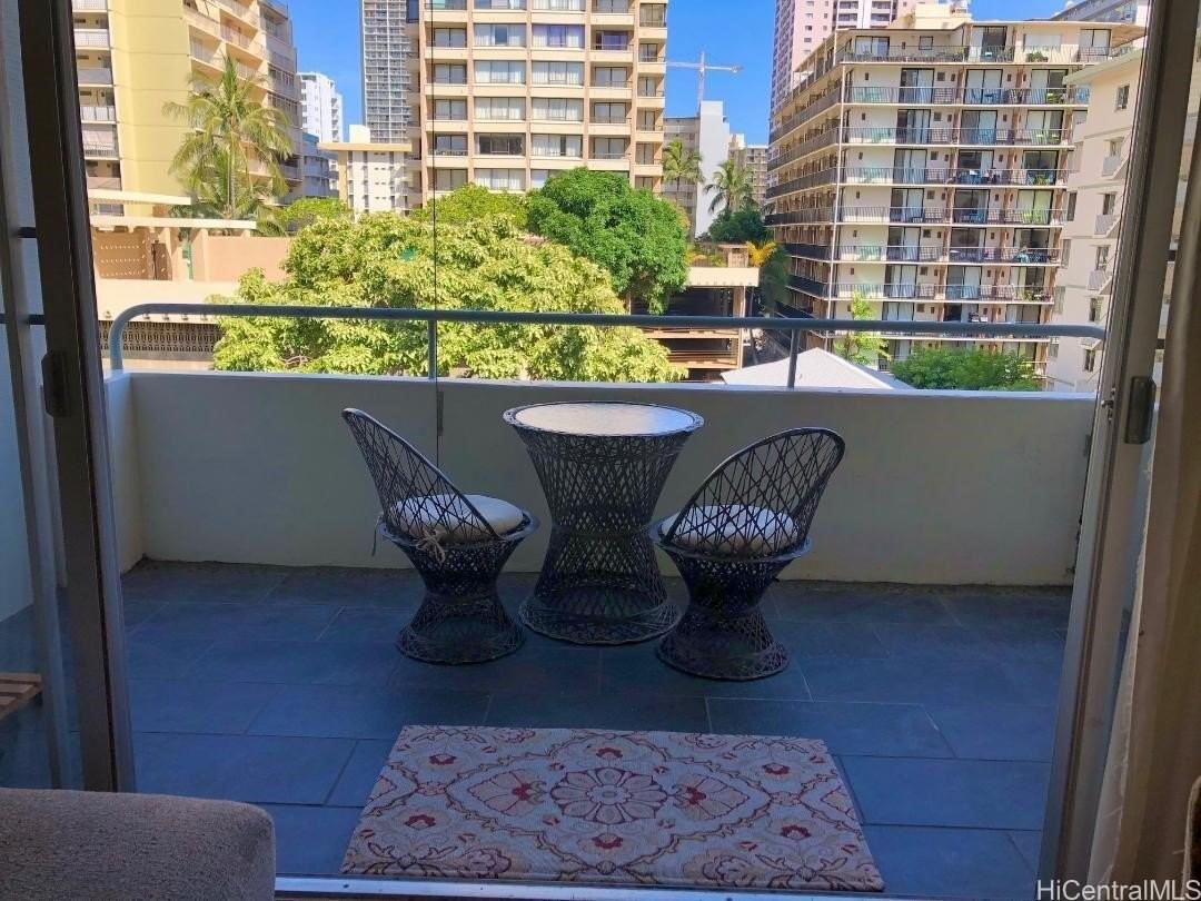 430 Kaiolu Street #501 - Photo 4 of 21