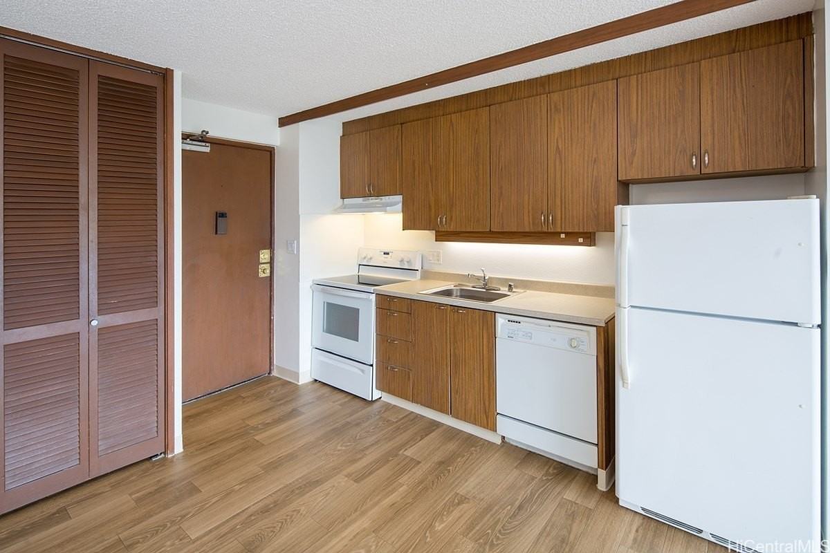 1655 Makaloa Street #1506 - Photo 4 of 12