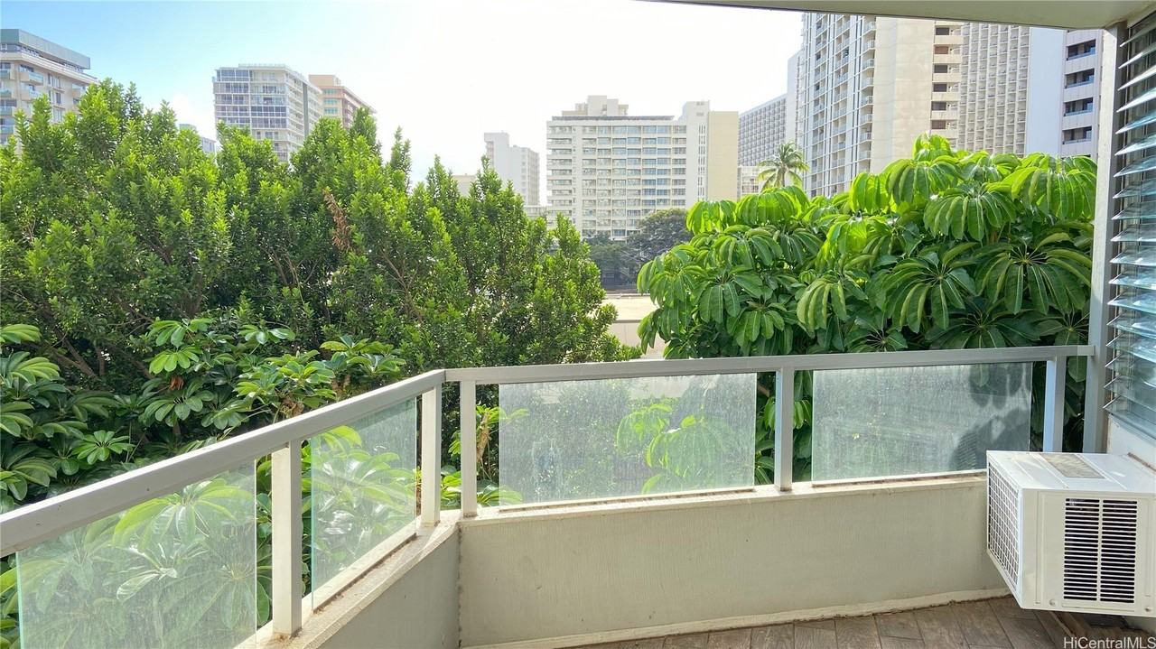 2600 Pualani Way #303 - Photo 5 of 16