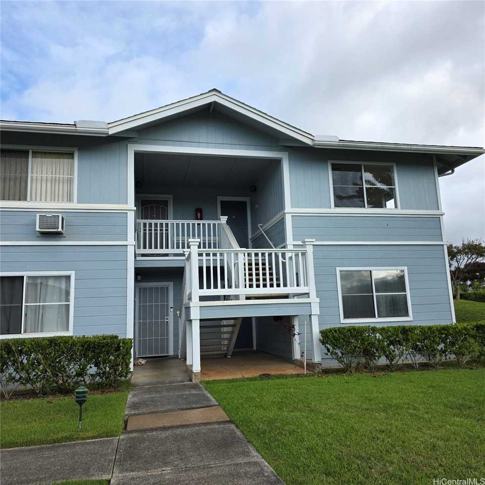 95-1178 Mākaʻikaʻi Street #62