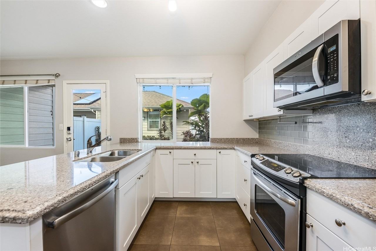 91-1383 Kaiokia Street #2003 - Photo 6 of 25