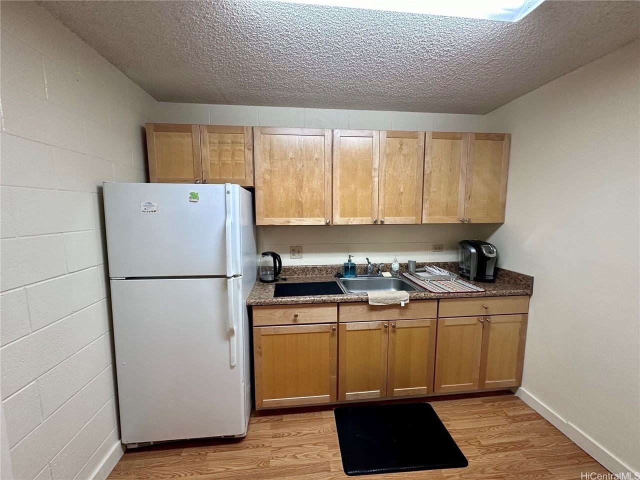 98-1034 Moanalua Road #4202 - Photo 5 of 15