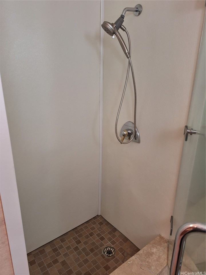 1700 Makiki St Apt 118 #118 - Photo 4 of 11