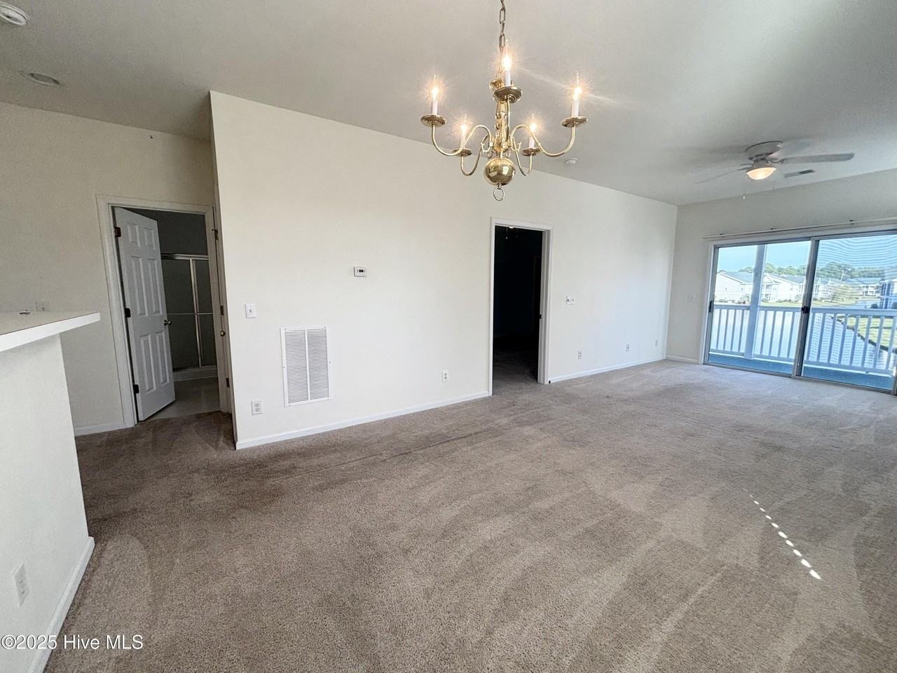 7509 Moorhen Ln Sw Unit 52d #52D - Photo 6 of 37