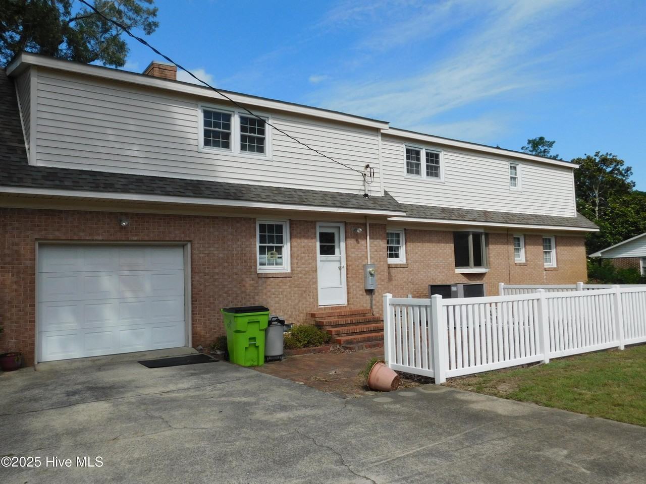 509 W Wilson Creek Dr - Photo 4 of 38