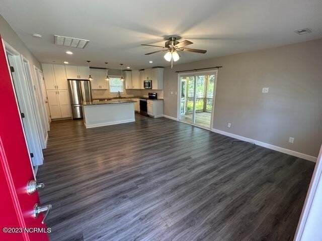 1520 Hickman Rd Nw - Photo 4 of 10