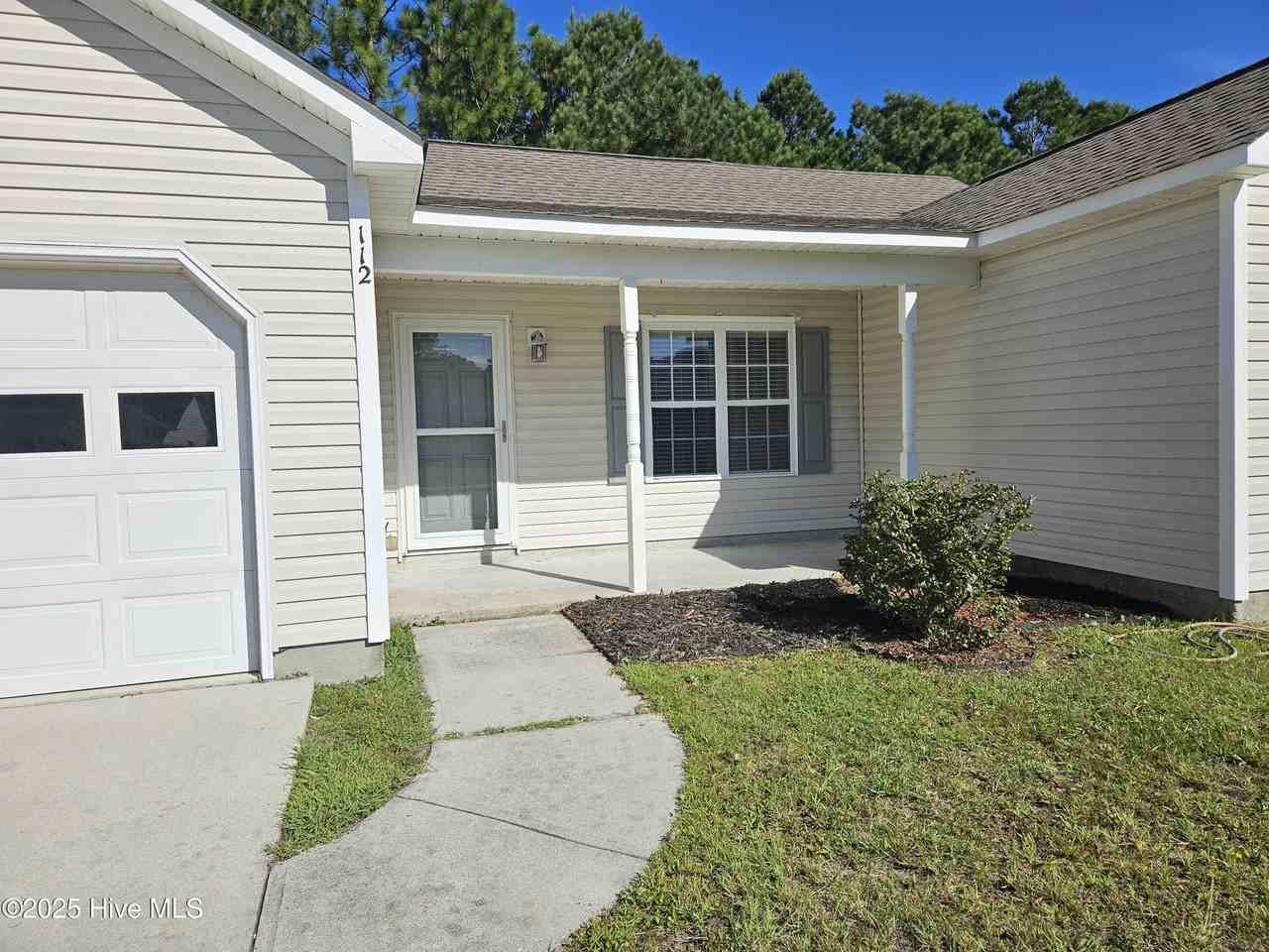 112 Belvedere Dr - Photo 2 of 29