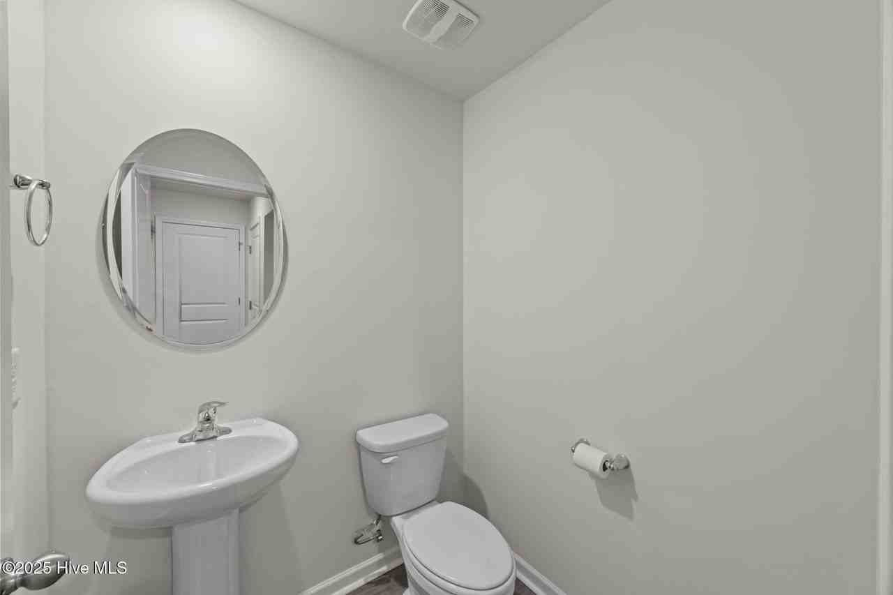 4112 Ocracoke Ct - Photo 6 of 43