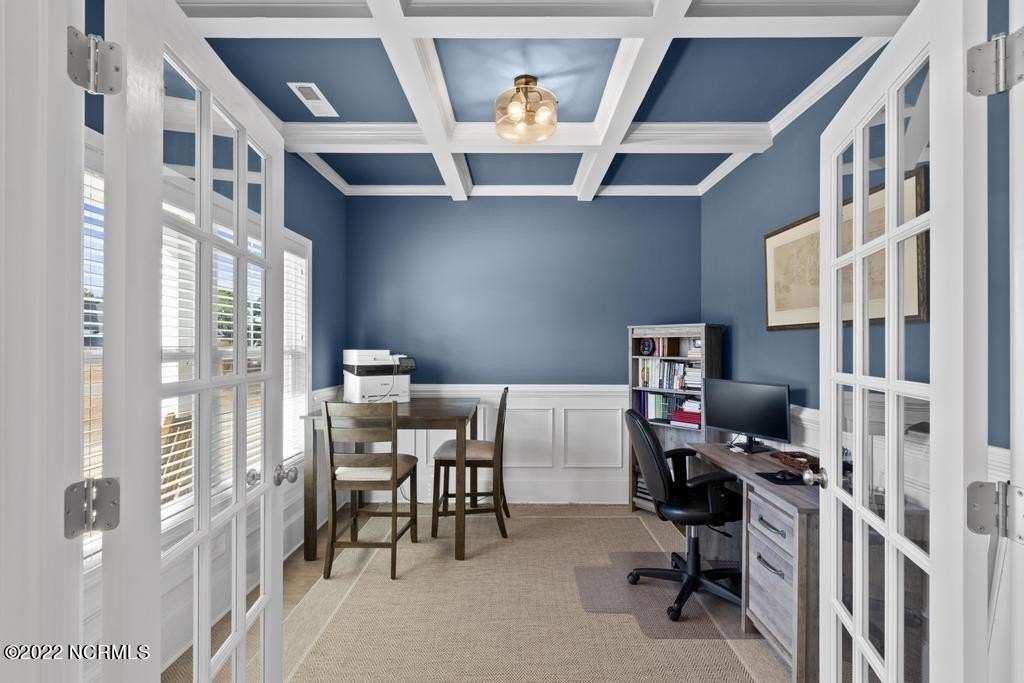 906 Needlerush Rd - Photo 4 of 28