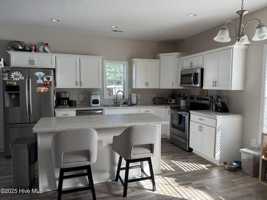 featured image of 107 Shagbark Ct
