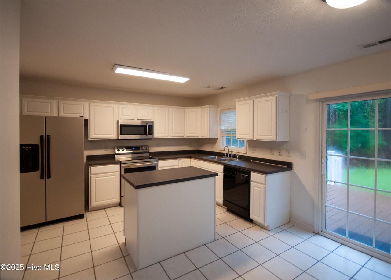 115 Birdie Ct - Photo 5 of 21