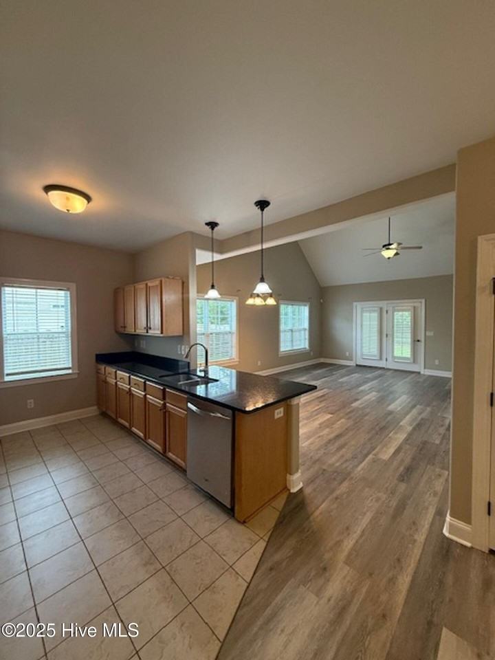 103 Coree Way - Photo 5 of 16