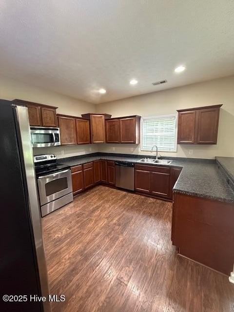 419 Lafitte Way - Photo 5 of 15