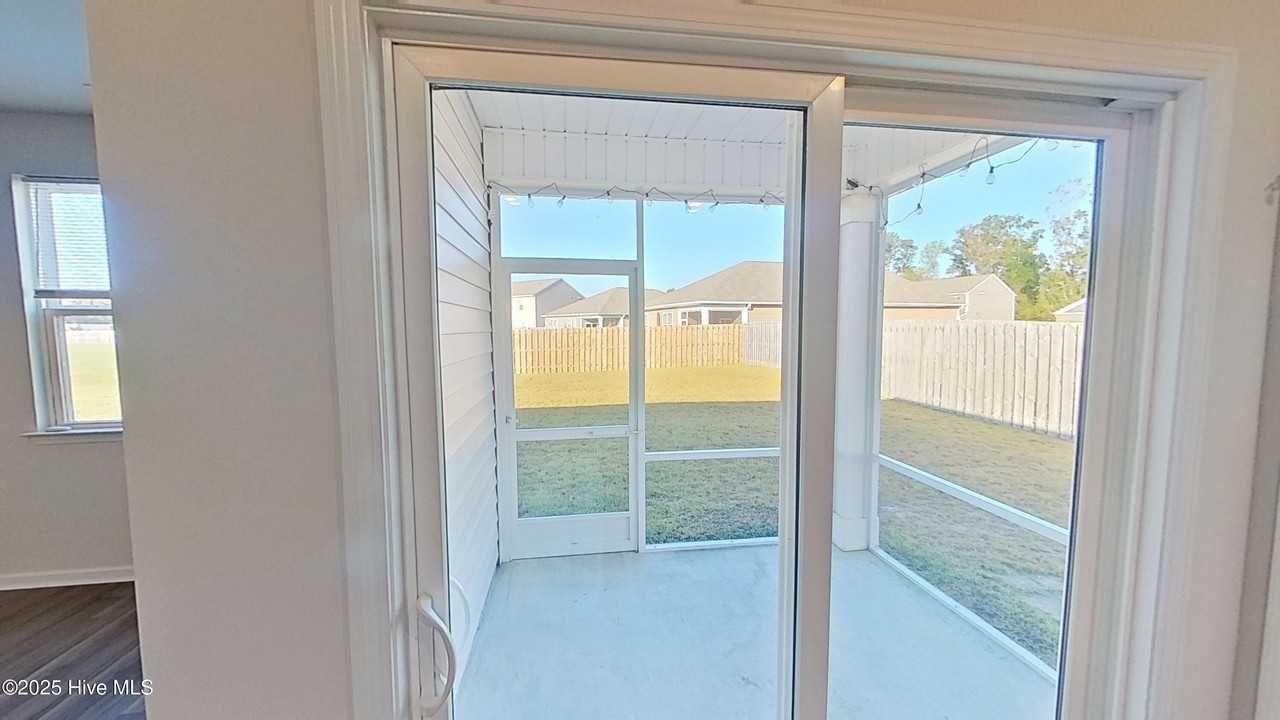 2529 Down Stream Ln - Photo 7 of 25