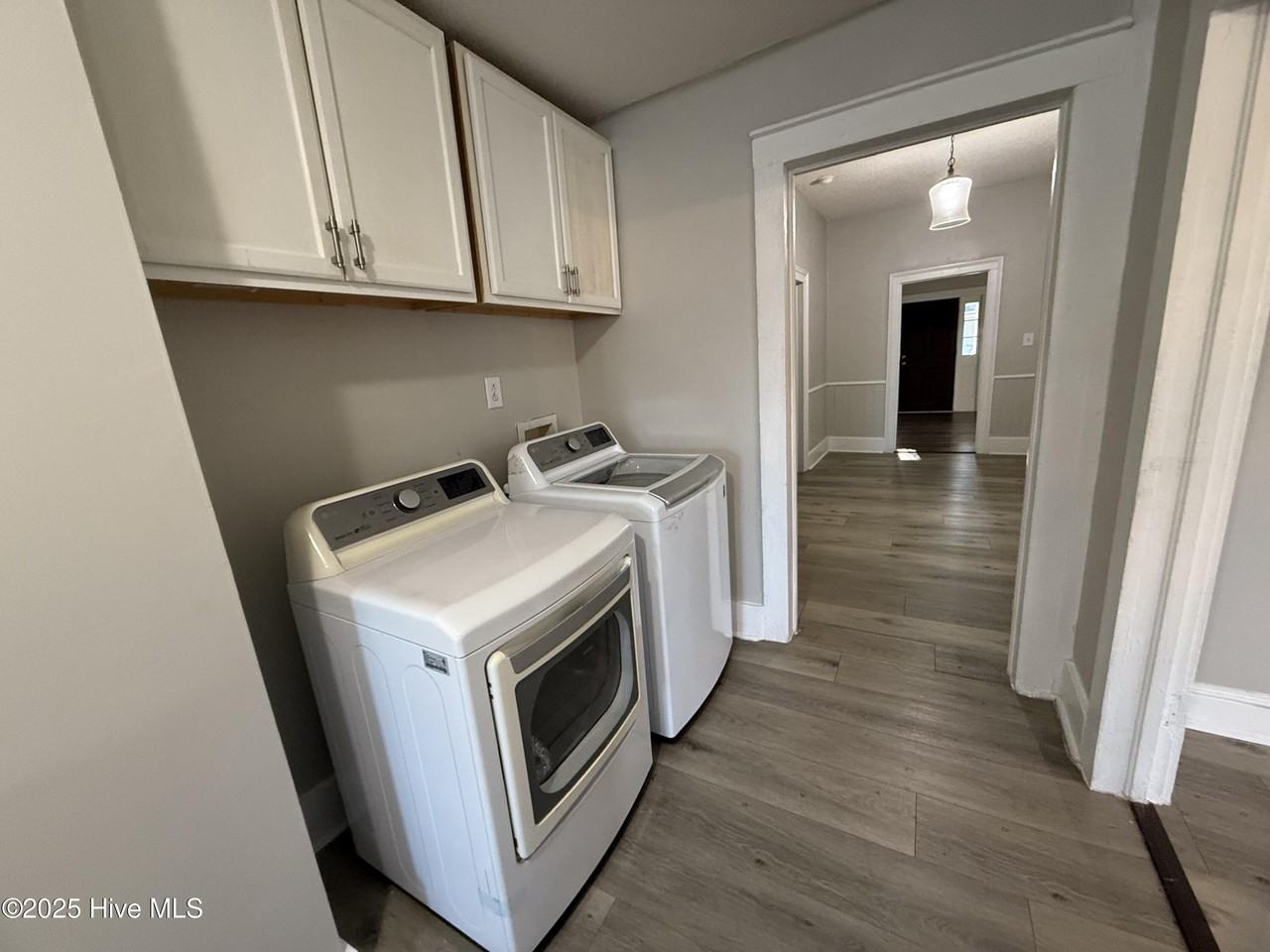 210 Paris Ave - Photo 7 of 13