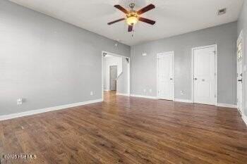 501 New Hanover Trl - Photo 3 of 21