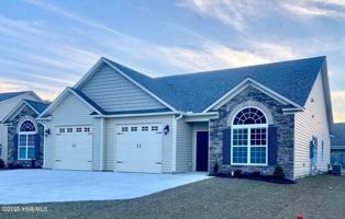 featured image of 3221 Gordon Dr Unit B #B