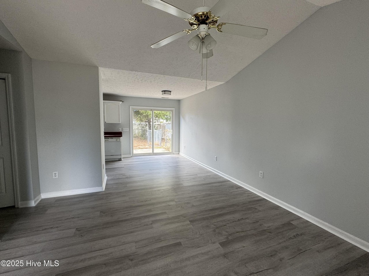 117 Nw 10th St - Photo 6 of 24