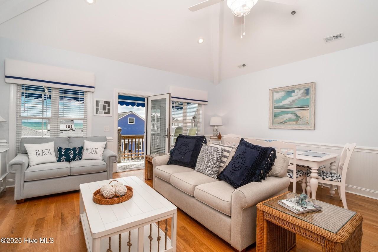 202 Dobbs St Unit C #C - Photo 5 of 50