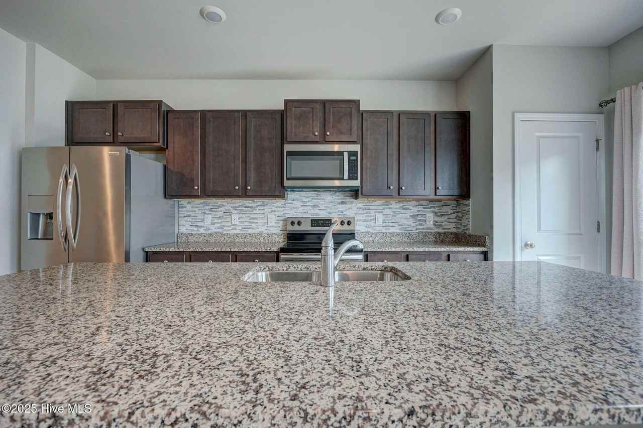 4613 Wildaire Lane - Photo 6 of 19