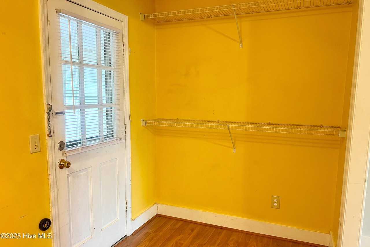 4602 Norwich Rd - Photo 7 of 19