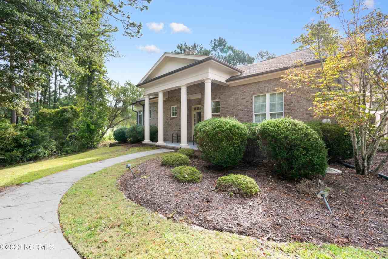 4460 Golf Cottage Dr #1 - Photo 3 of 34