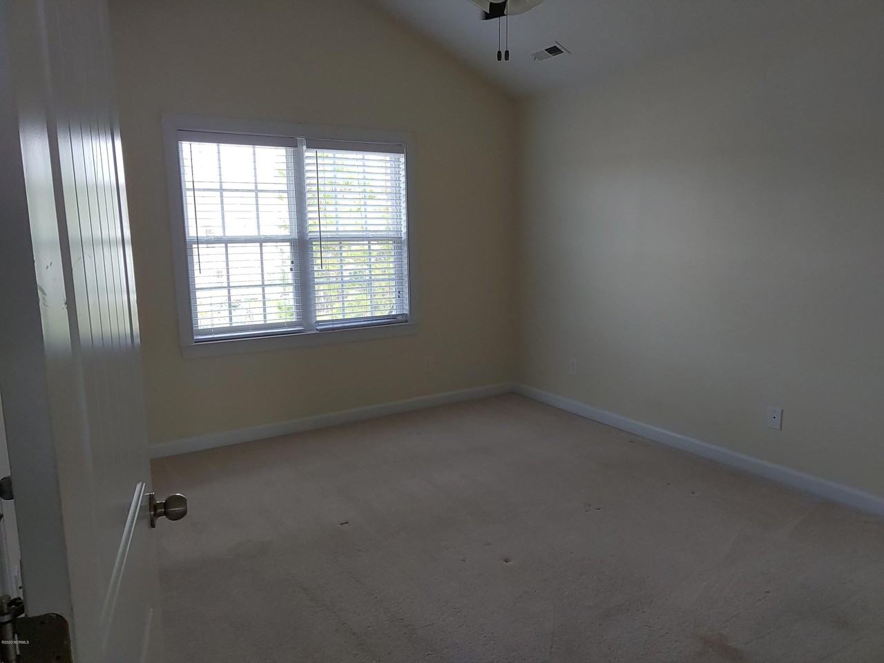 304 Brunswick Drive - Photo 2 of 11