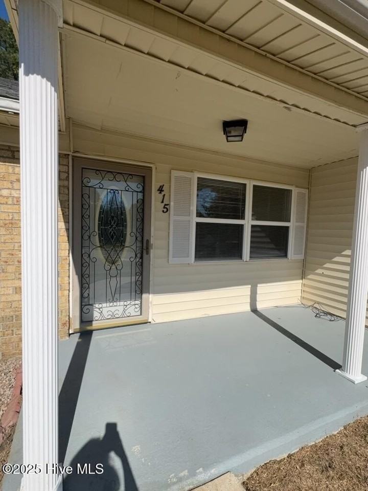 415 Sterling Road - Photo 2 of 23