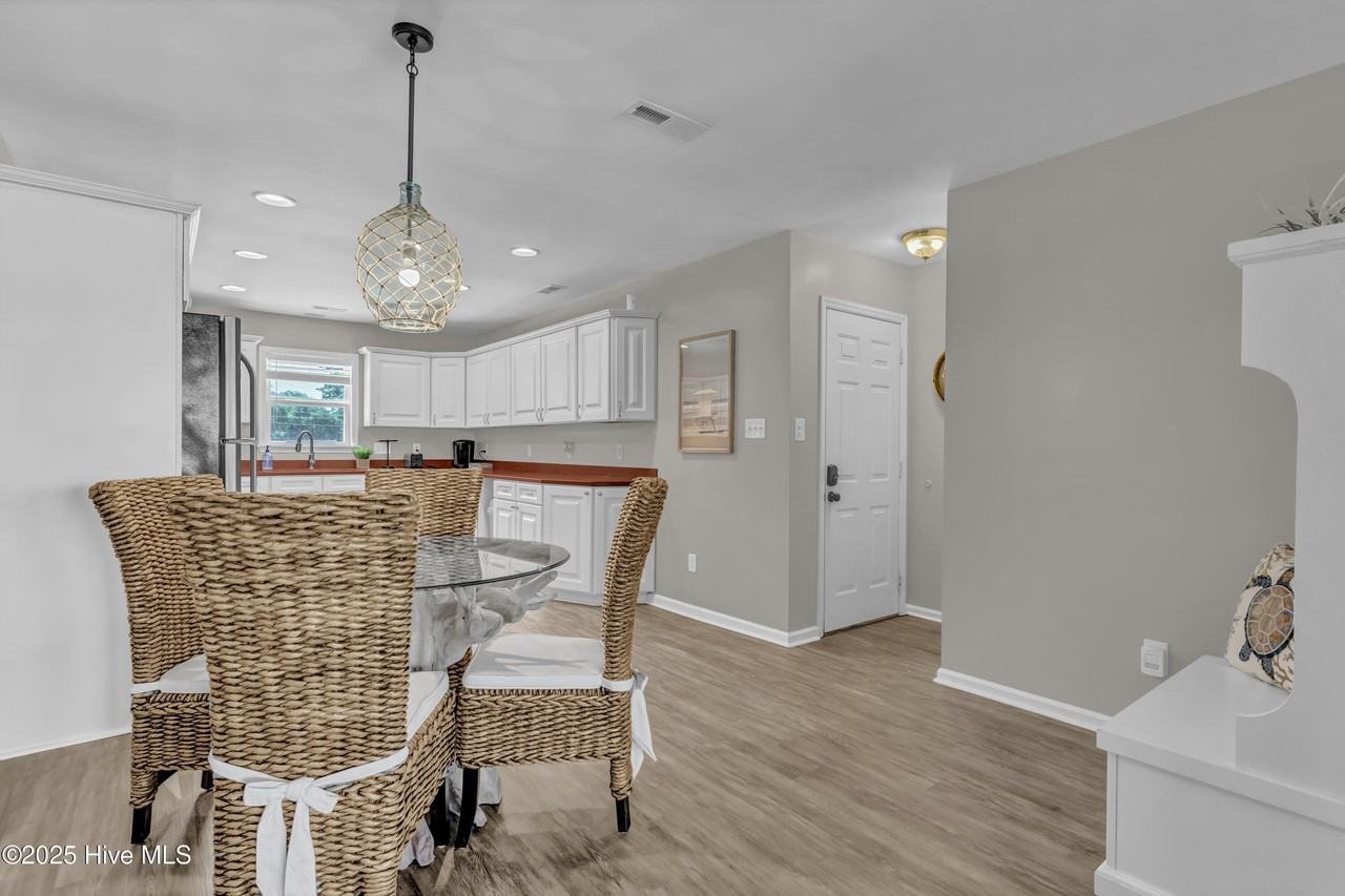 515 Poverty Point Rd Unit A #A - Photo 3 of 26