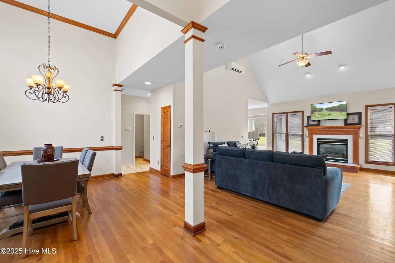 3201 Wild Azalea Way - Photo 5 of 36