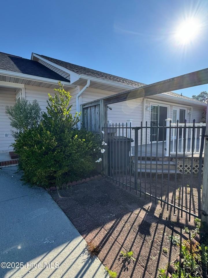 2007 Heritage Lane - Photo 4 of 24