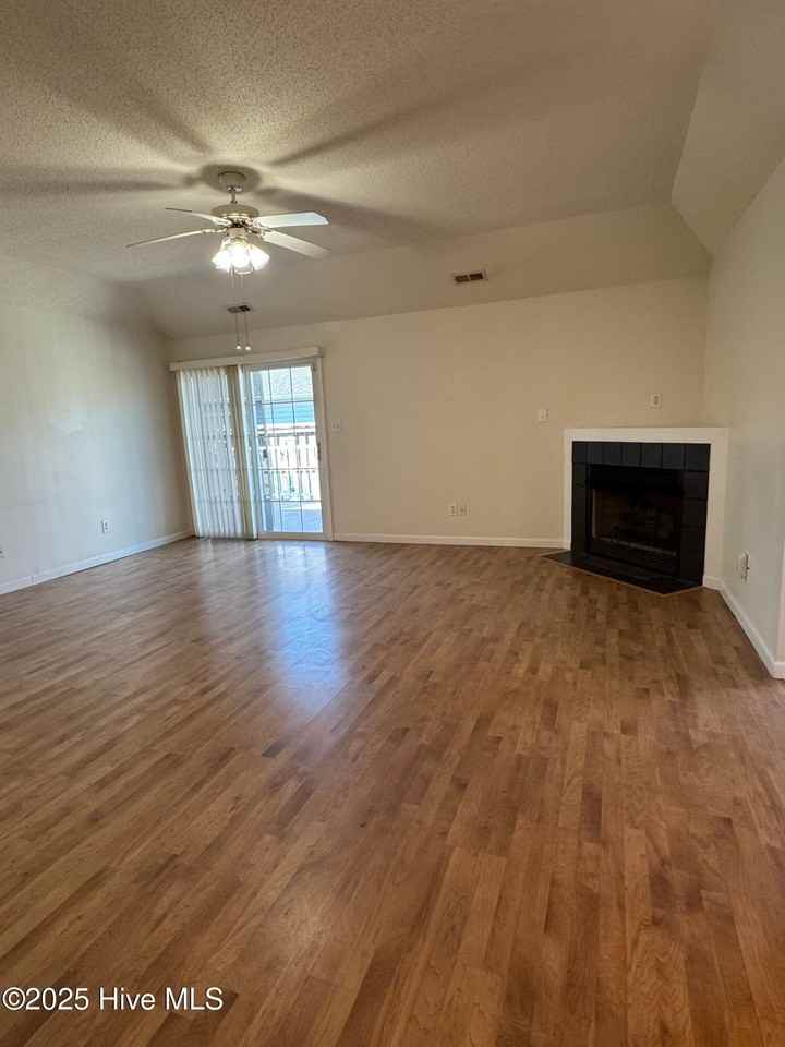 2007 Heritage Lane - Photo 6 of 24