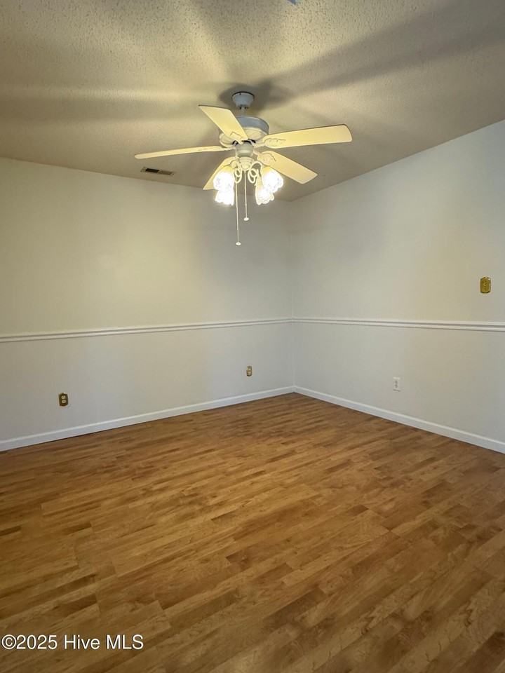 2007 Heritage Lane - Photo 7 of 24