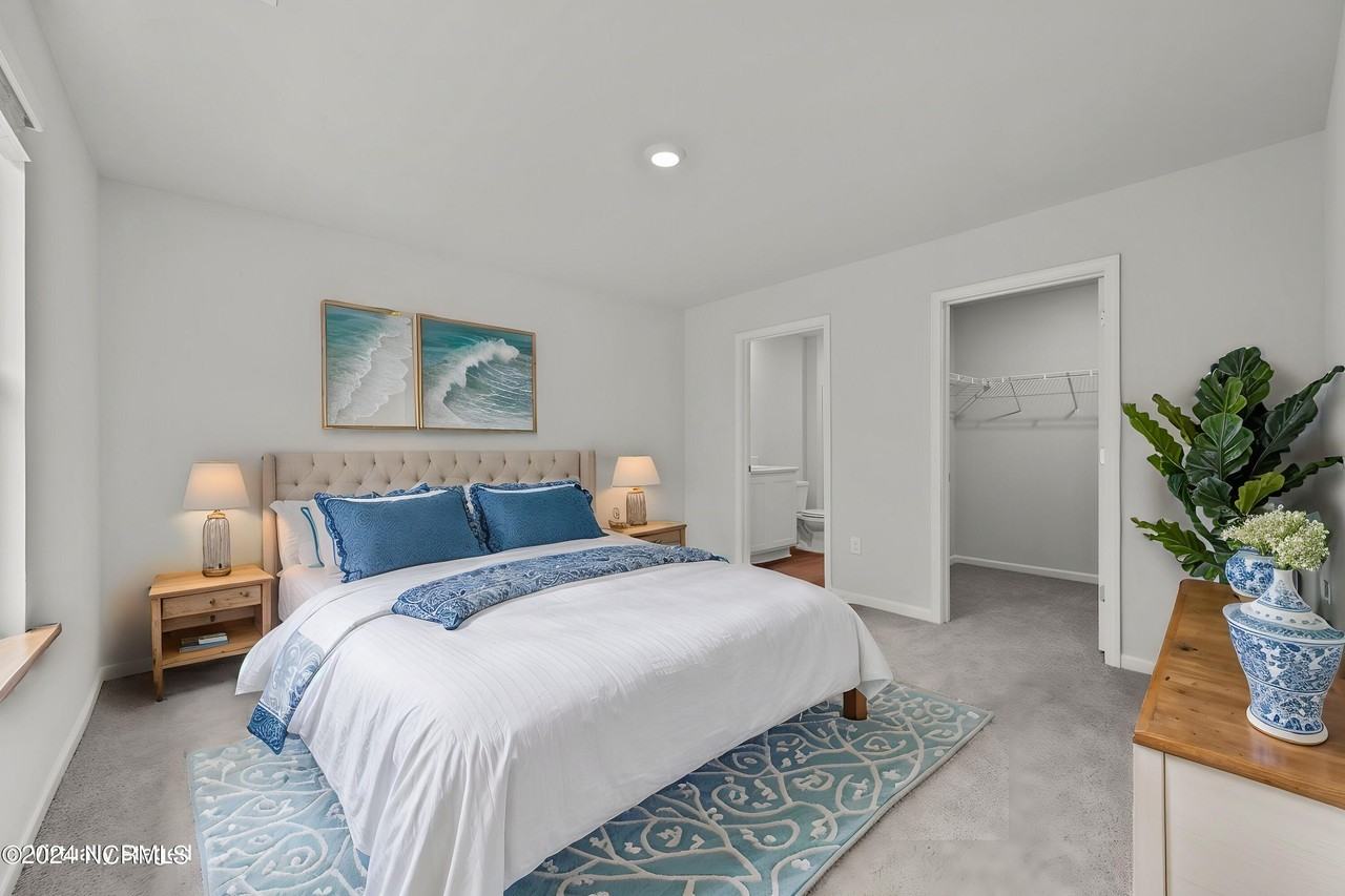 2098 Course Ln - Photo 5 of 26