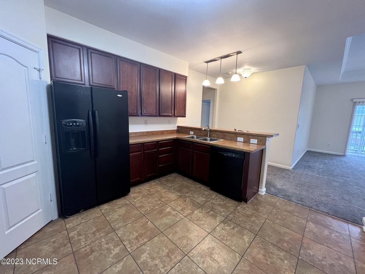 102 Osprey Cove - Photo 5 of 15