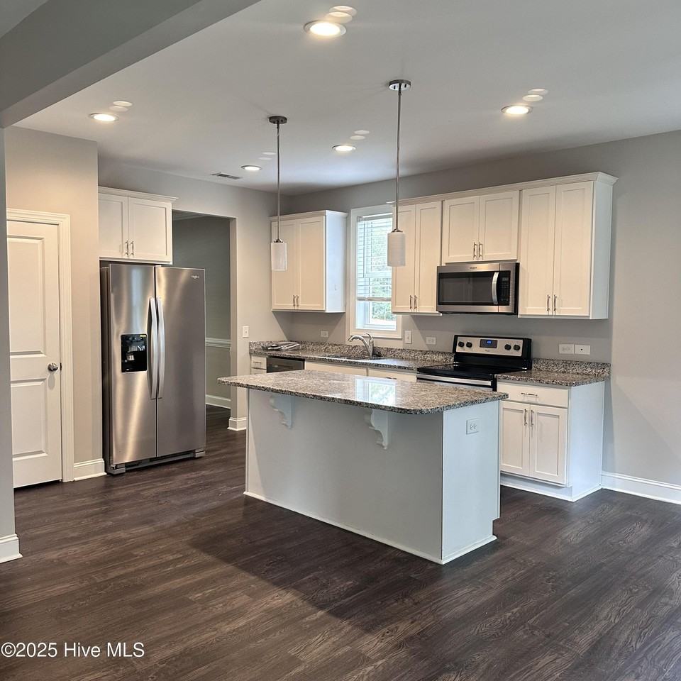 4055 Murdocksville Rd - Photo 3 of 14