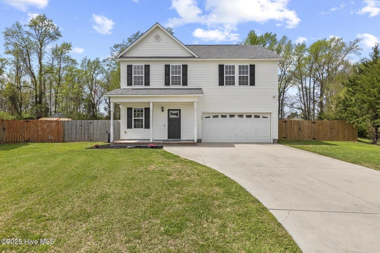 132 Azalea Plantation Boulevard - Photo 2 of 50