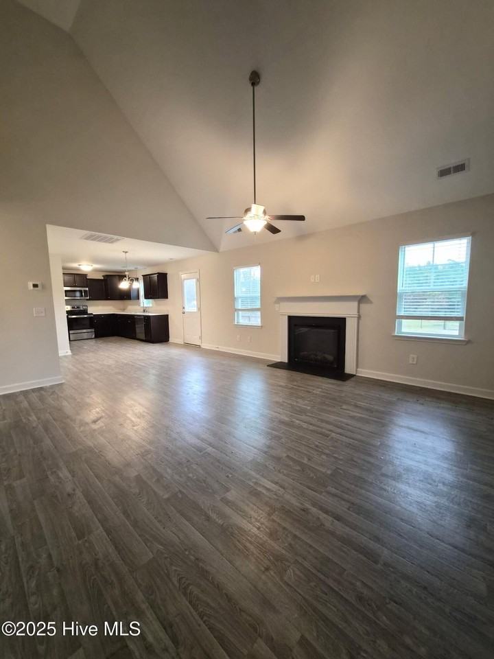 616 Riggs Rd - Photo 3 of 38