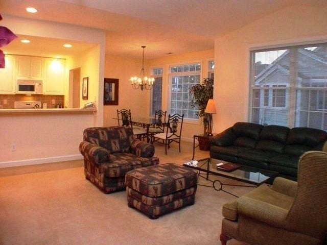 1521 Woodbrooke Dr - Photo 6 of 12