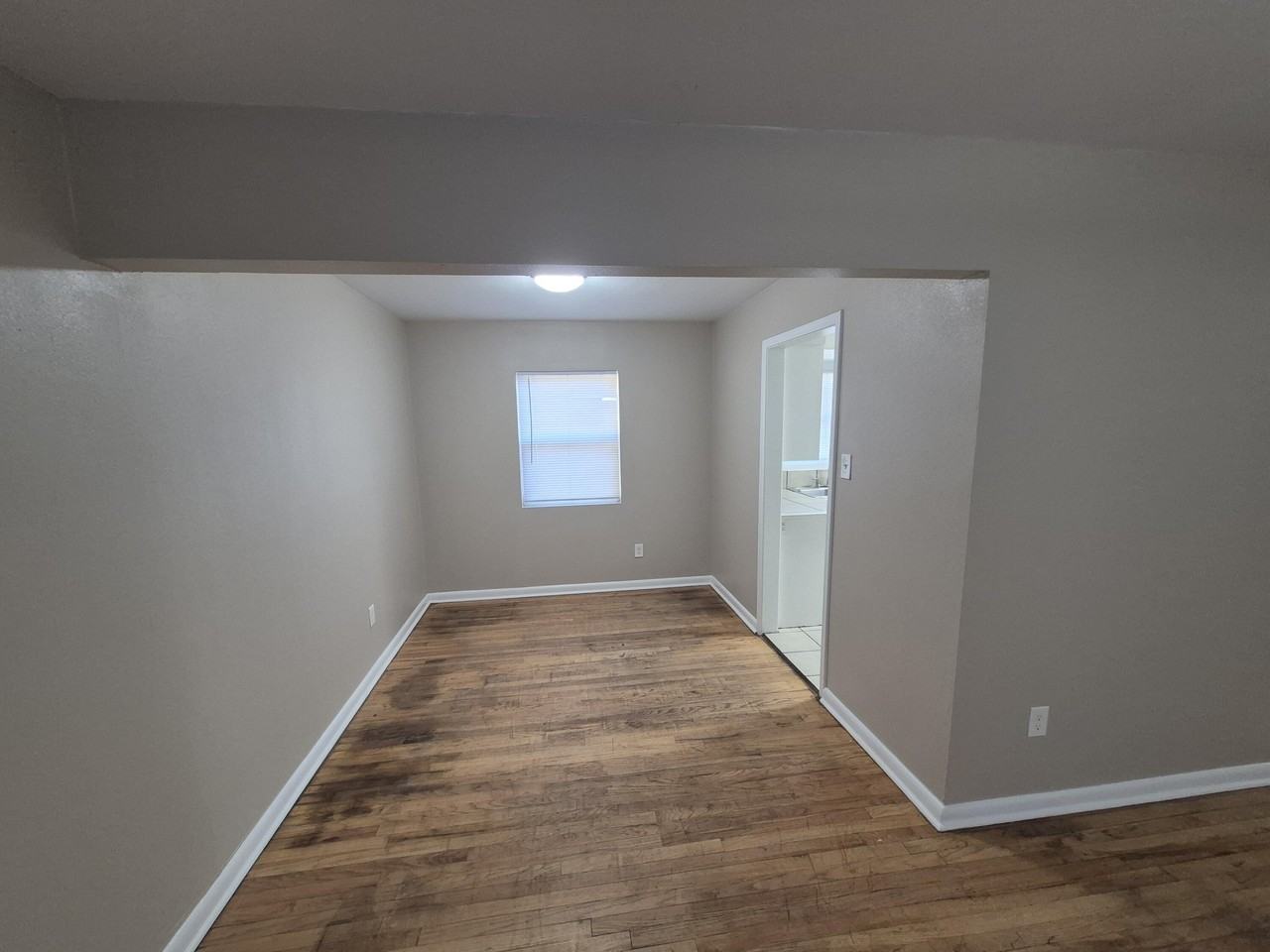 5403 Avenue B - Photo 4 of 15