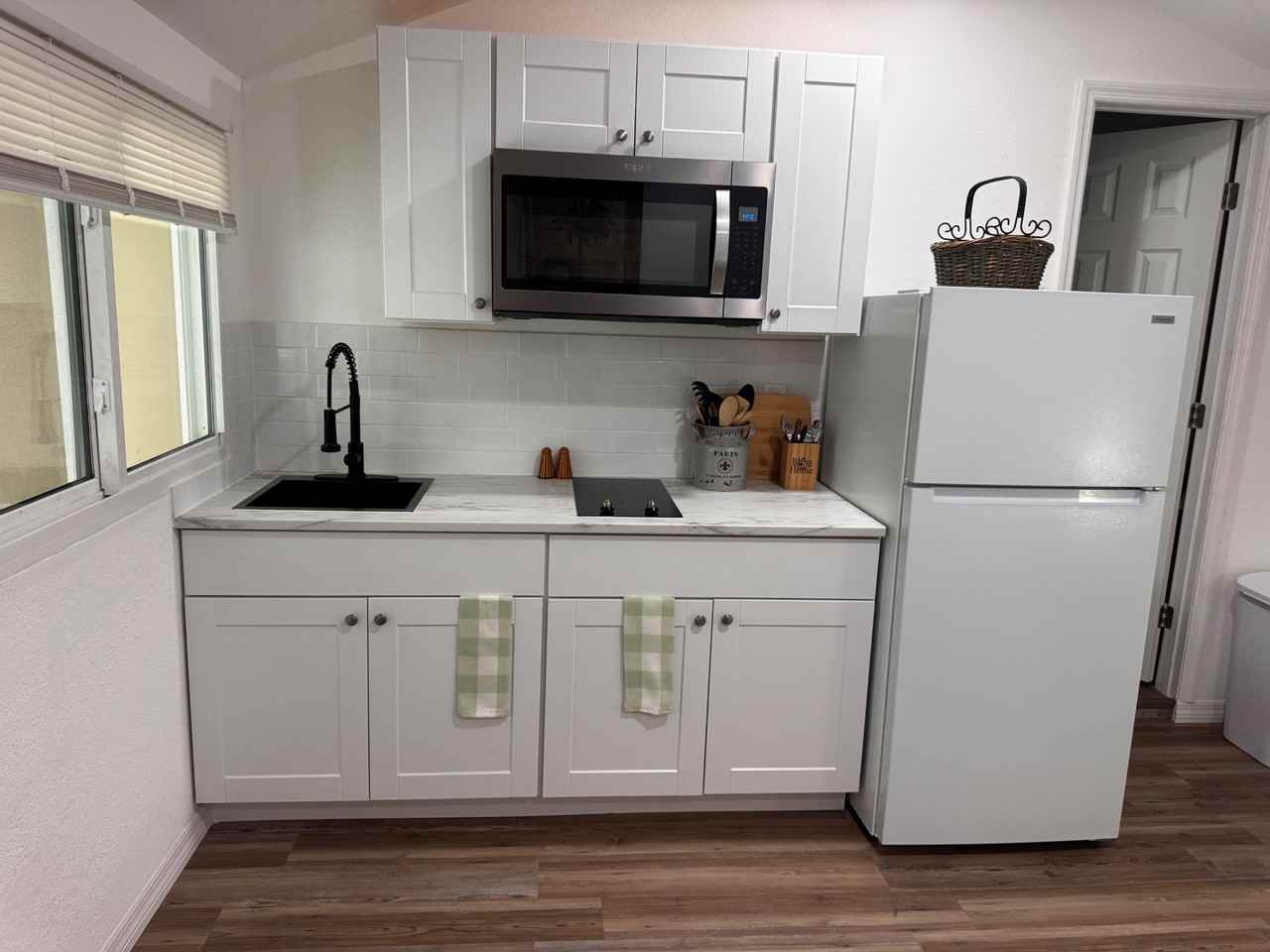 Calvin Avenue - Photo 2 of 8