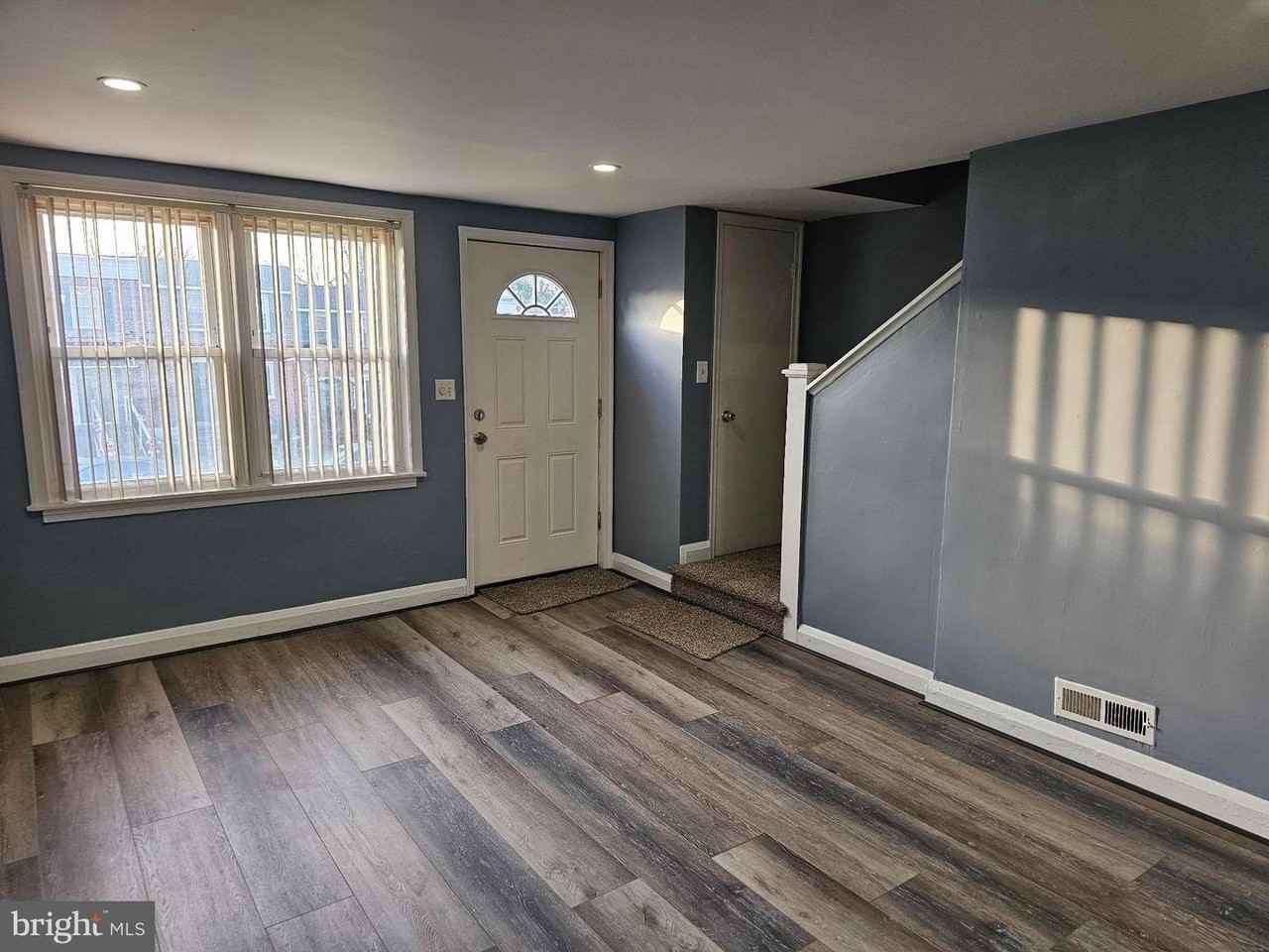 3238 Westmont Ave - Photo 4 of 49