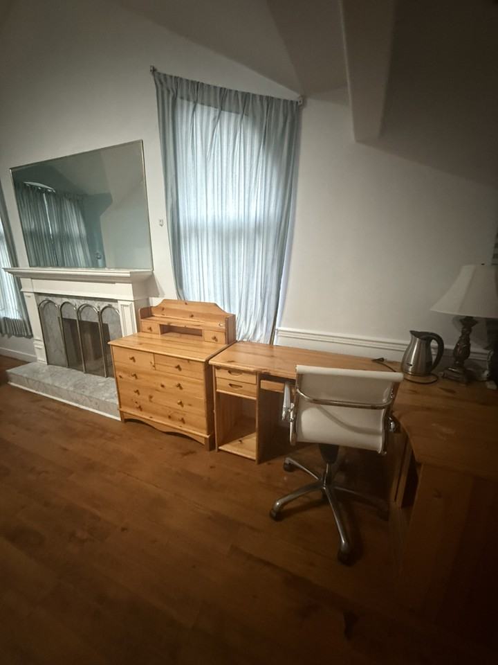 Kilby Crt - Photo 2 of 4