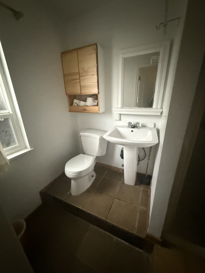 Kilby Crt - Photo 4 of 4