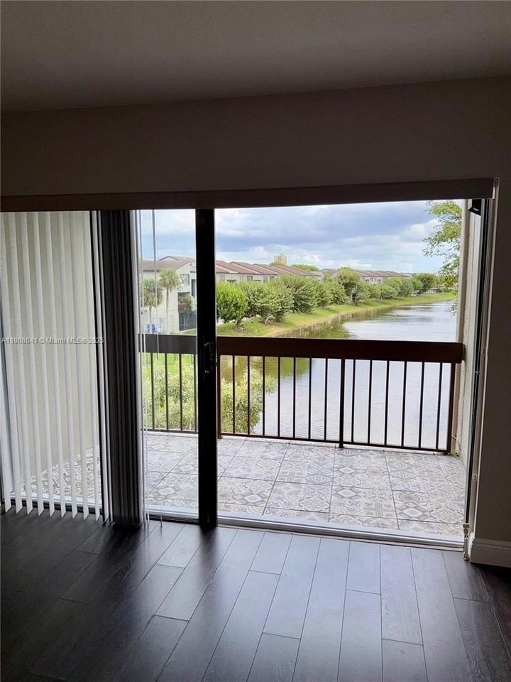 10288 Nw 9th Street Cir #307 - Photo 4 of 14