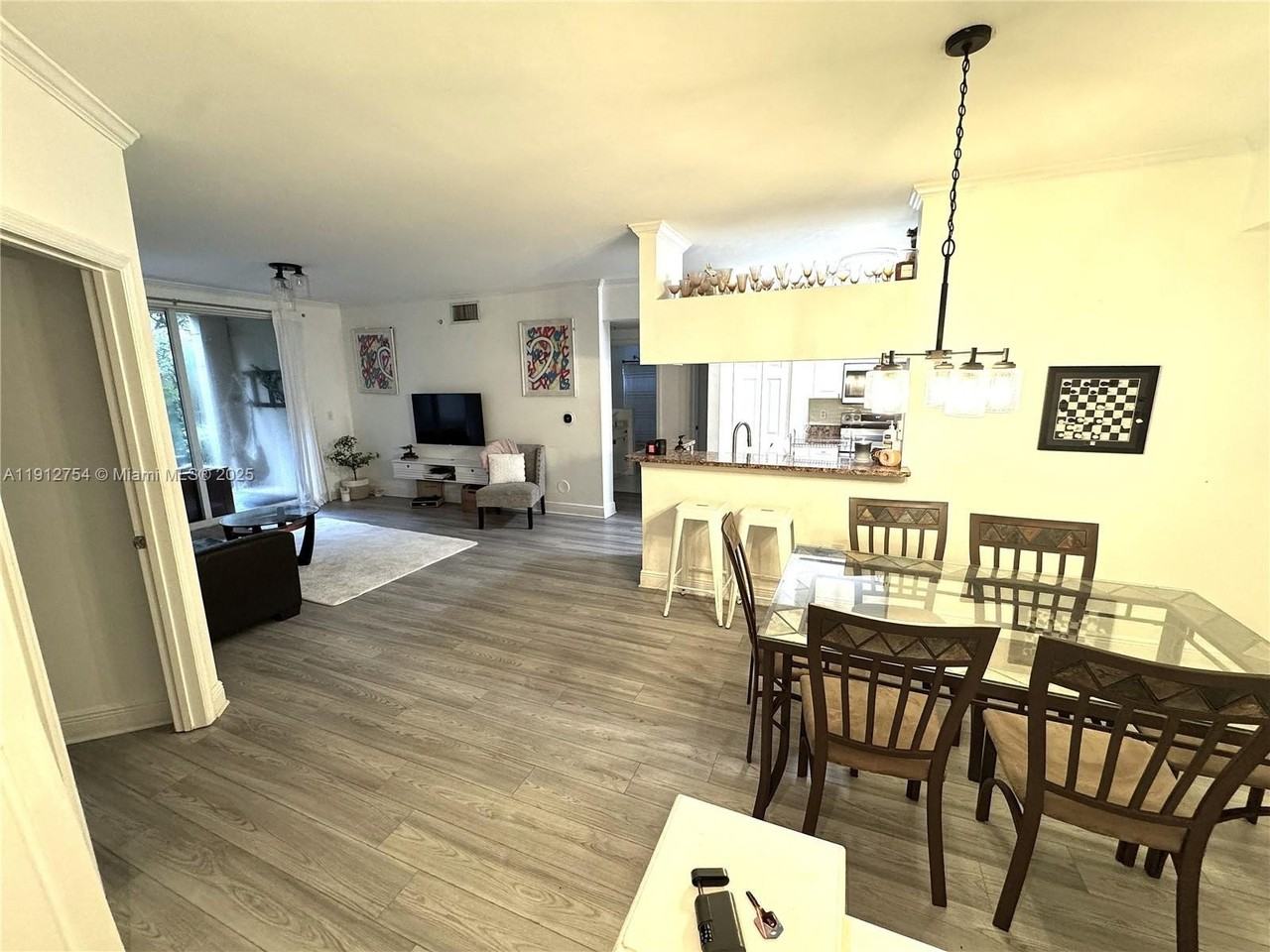 17125 N Bay Rd #3105 - Photo 6 of 37