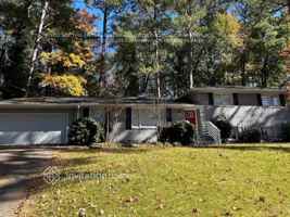 featured image of 2175 Zelda Dr Ne